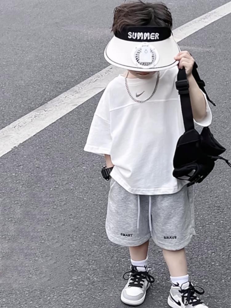 男童夏装2025新款薄款撇气宝宝中小童T恤简约帅气炸街短袖两件套