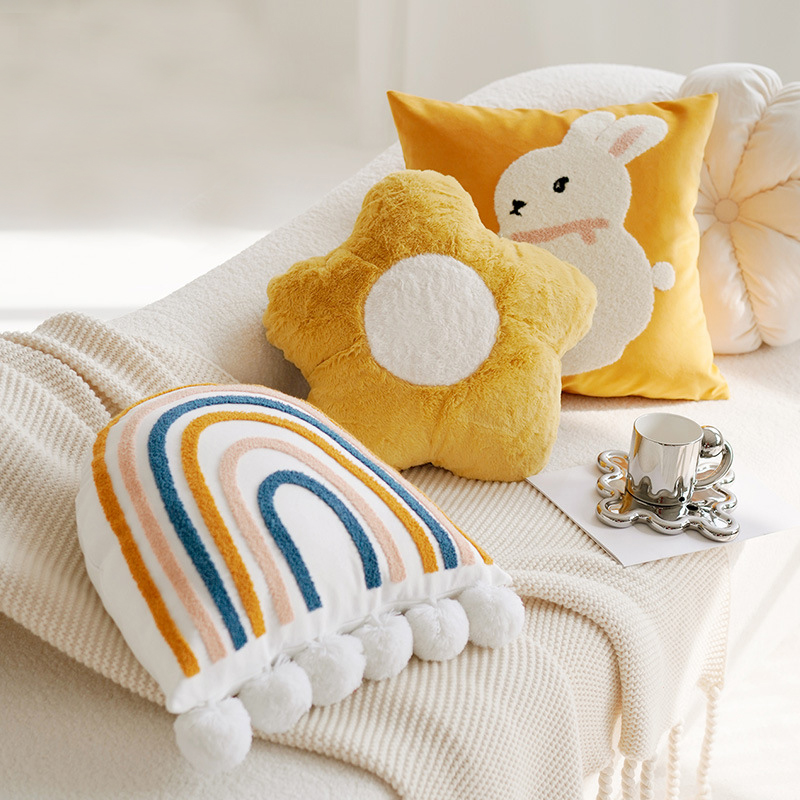 伊钒家居 少女心抱枕可爱兔子抱枕客厅沙发靠枕创意床头靠垫腰枕