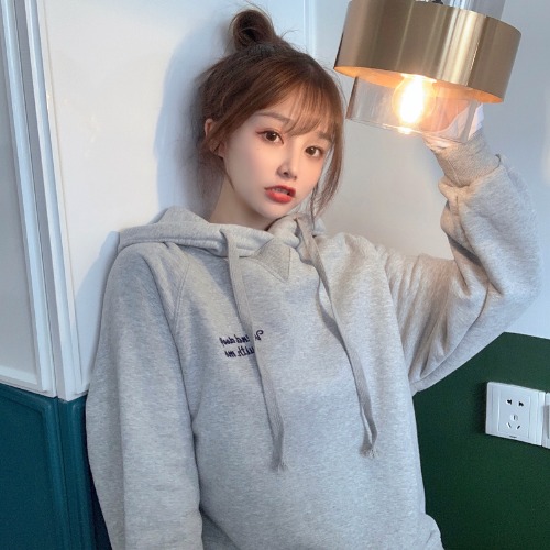 Korean version of real shooting autumn dress with simple embroidery letter fake two piece hooded thin sweater women's coat