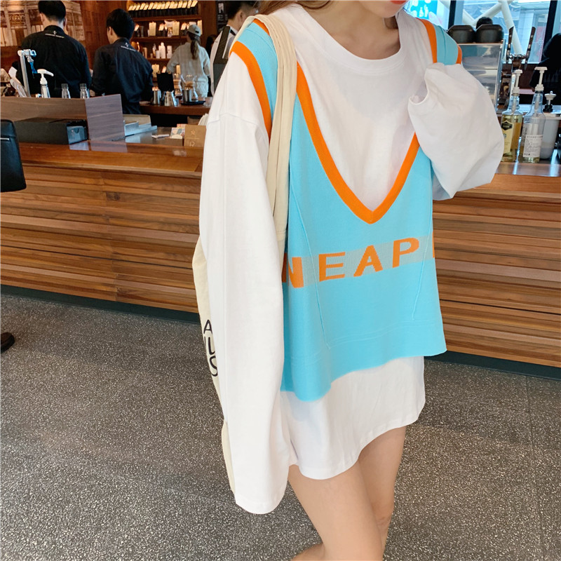 Real shot spring knitted vest with V-neck letter cantilevered vest vest vest and long T-shirt