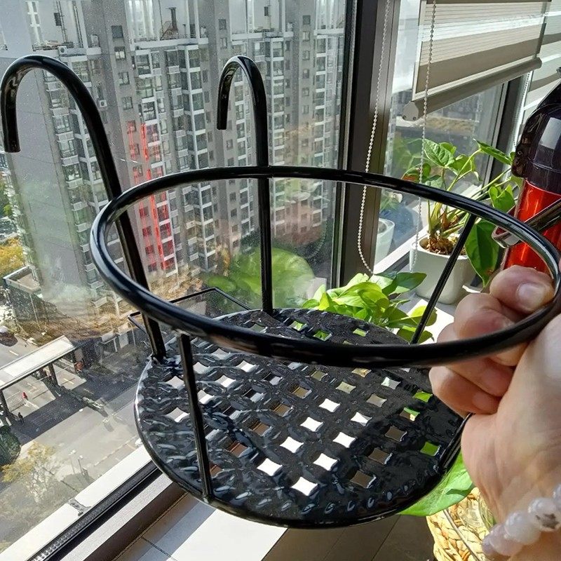 悬挂式花盆架可移动家用阳台花架铁艺壁挂简约花架阳台外置花架,收纳整理,阳台置物架,淘宝优惠券,粉丝福利购,淘宝优惠卷