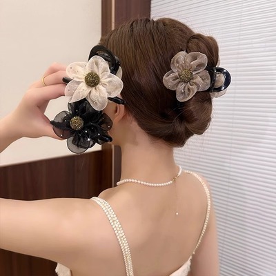 【2025新款闪钻花朵发夹女气质】