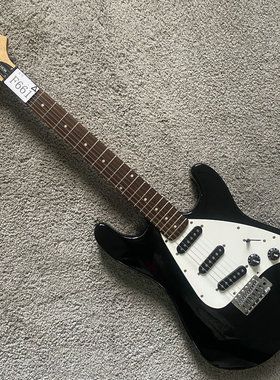 Firstact电吉他台湾KCC代工样品库存单摇吉他三单拾音器21品 特价