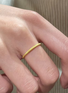 钛钢精致高保色细闪戒指