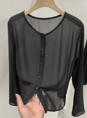 黑色雪纺衫圆领纽扣长袖开衫女2026夏季新款防晒衫休闲气质上衣薄