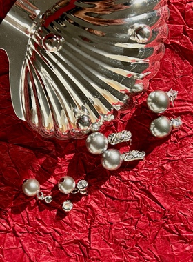 【EOSSTUDIO】施家银灰色珍珠耳钉女秋冬高级感耳环耳饰2024新款