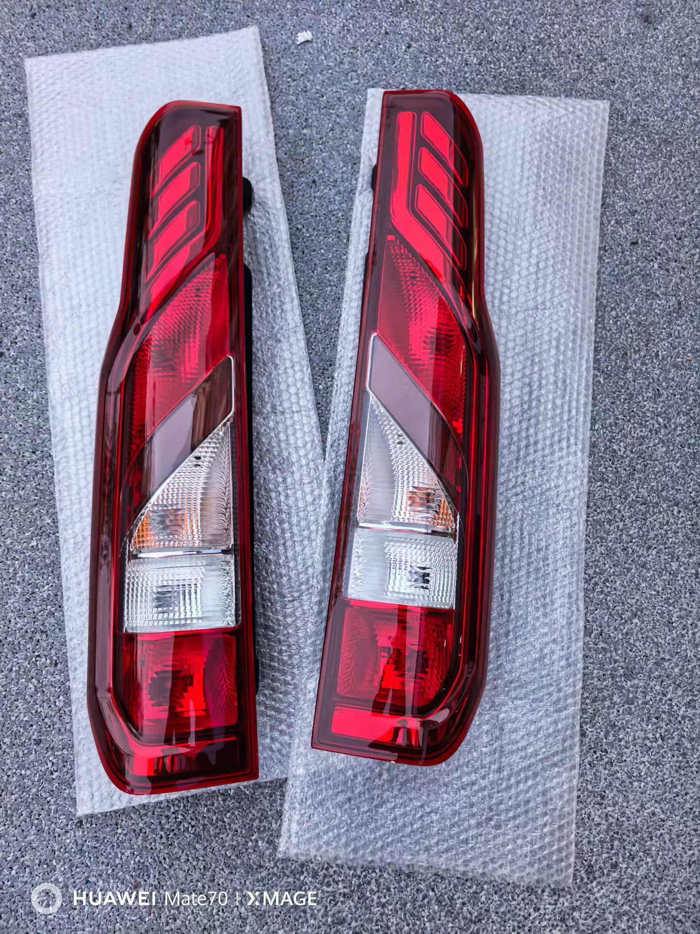 江铃E福顺电动车后尾灯刹车灯后雾灯警示灯防追尾灯原装