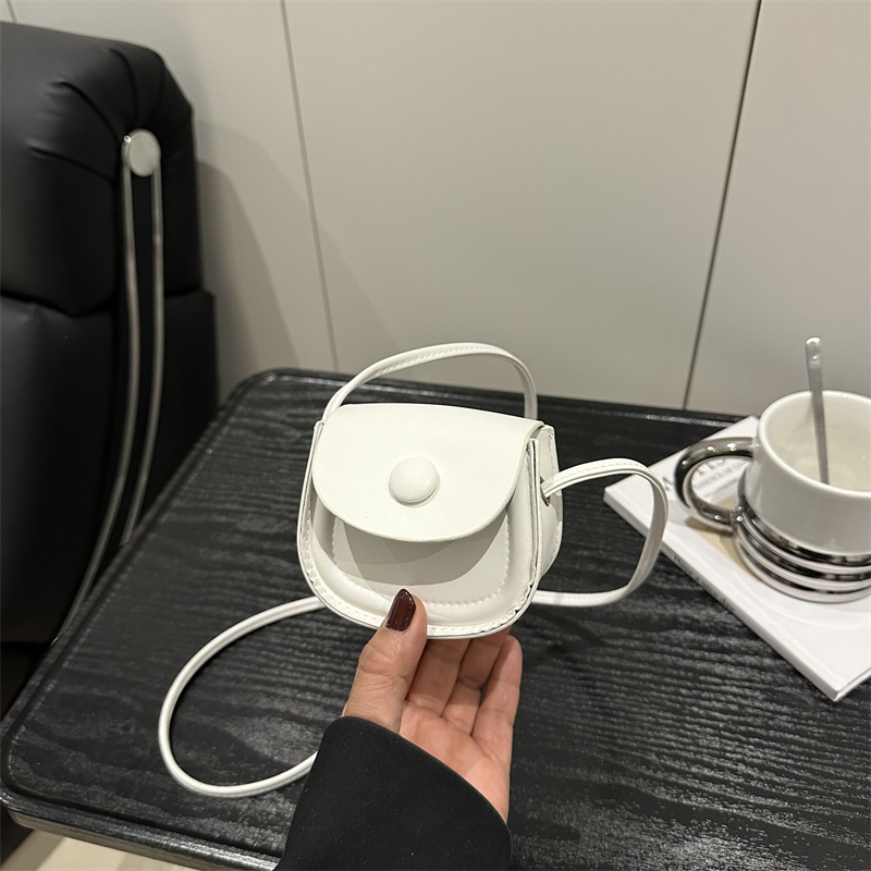 韩版休闲小众设计小包单肩斜挎包