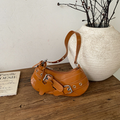 百搭小众设计单肩包个性 高级感皮带装 饰腋下包包女时尚 辣妹复古包