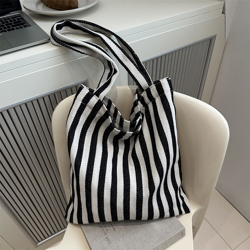 韩国小众购物袋复古文艺单肩大包小清新条纹帆布包2025新款托特包
