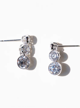 三颗锆石拼接耳钉女2026新款爆款高级感轻奢气质百搭S925银针耳环