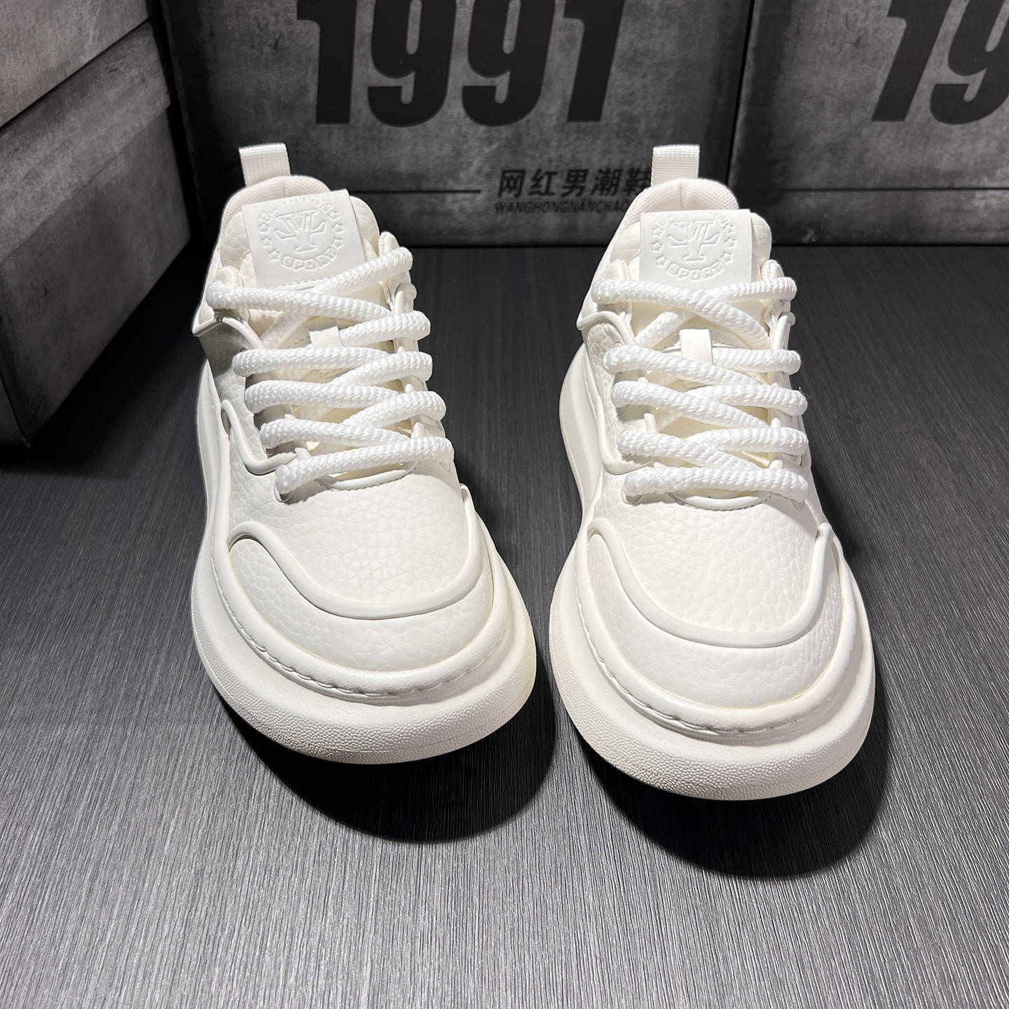 2025新款秋季厚底增高休闲板鞋