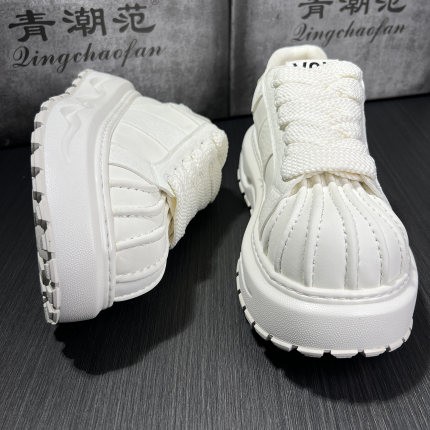 白色贝壳头厚底板鞋男2026秋款编织鞋带增高男士百搭休闲板鞋潮鞋