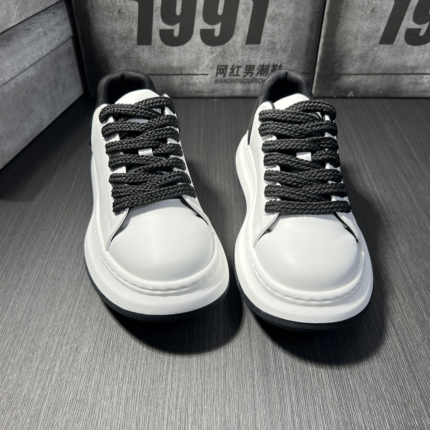 2025新款男鞋时尚潮流板鞋