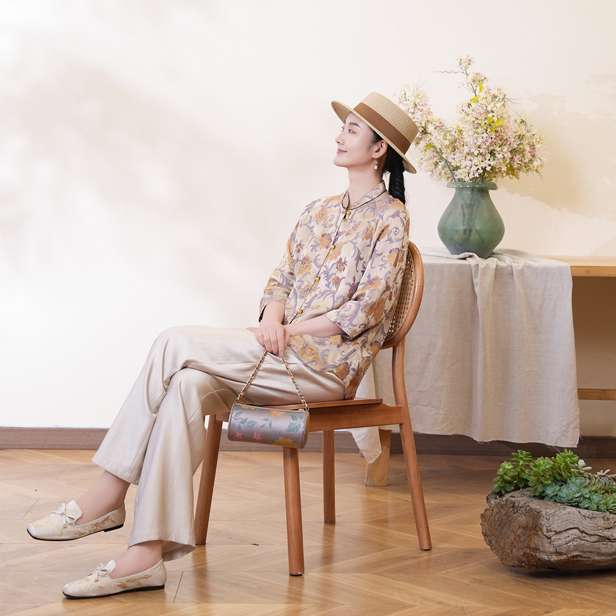 布符春季新款花开富贵插肩袖出芽上衣中式立领长袖衬衫女装