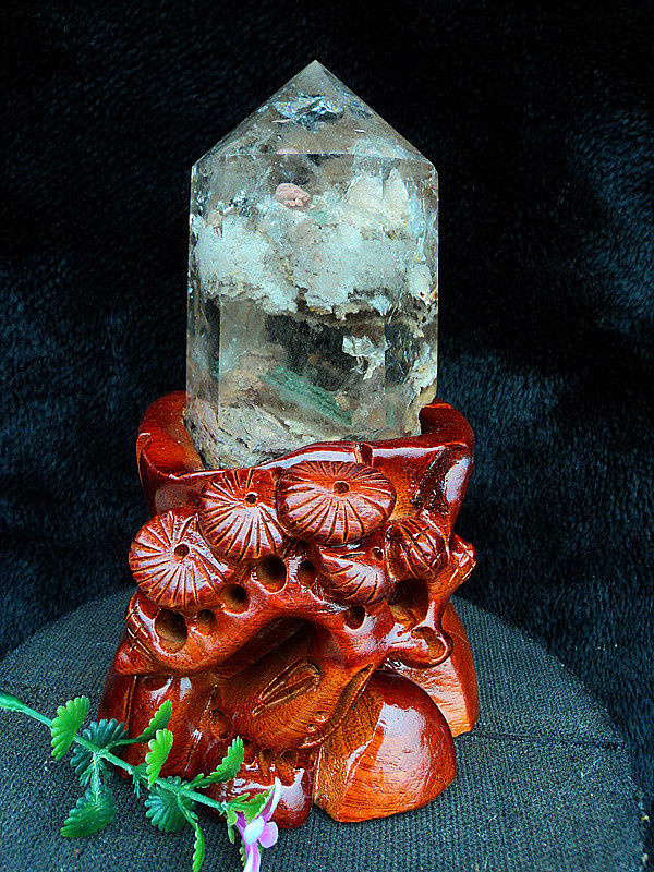 中国水晶矿石天然绿幽灵千层山水晶柱180&times;70mm