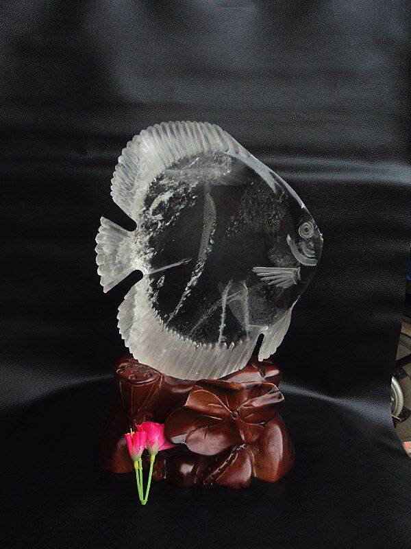 中国水晶矿石天然白水晶招财鱼风水鱼年年有鱼摆件招财