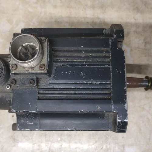 议价三菱伺服电机 HF153T 拆机件 1.5KW 3AC 12