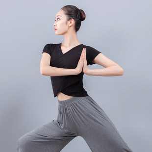 秋冬新款孕妇瑜伽舞蹈服气质仙女莫代尔性感露脐宽松孕期运动上衣