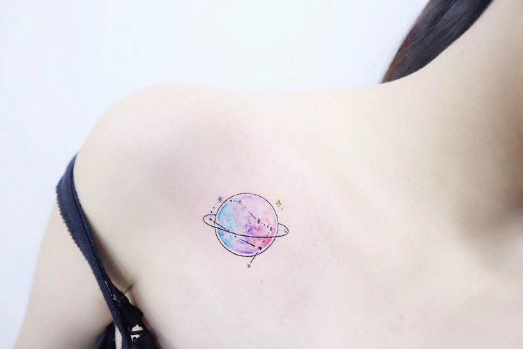 今日之星ins风彩色星星纹身贴防水男女锁骨虎口星球