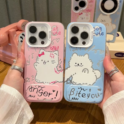 iPhone13高级感苹果12彩银适用卡通16PLUS情侣线条小狗带镜子支架小米15手机壳硬14ProMax红米K80可爱荣耀X70