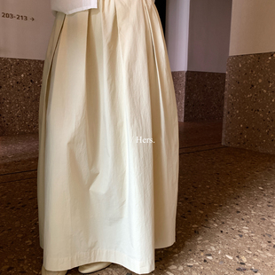 Hers 半身裙80310 26年早春简约日常百搭压褶气球廓形长款