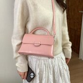 2026冬季 女纯色锁扣 女性手提斜挎包2026年春季 新款 均码