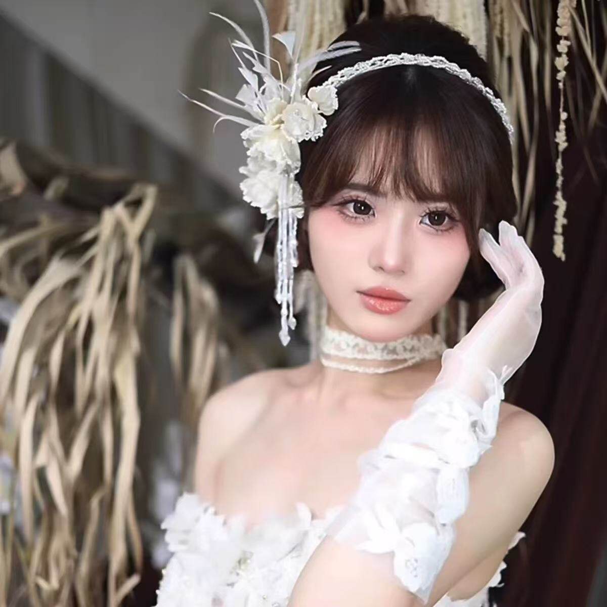 新款超仙气质羽毛串珠流苏发带韩式绢纱花朵气质优雅新娘结婚头饰
