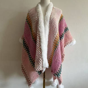 云南民族风外搭女2025新款披风旅游穿搭