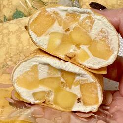 爆浆芒果班戟蛋糕芒果千层毛巾卷夹心泡芙动物奶油蛋糕下午茶甜品