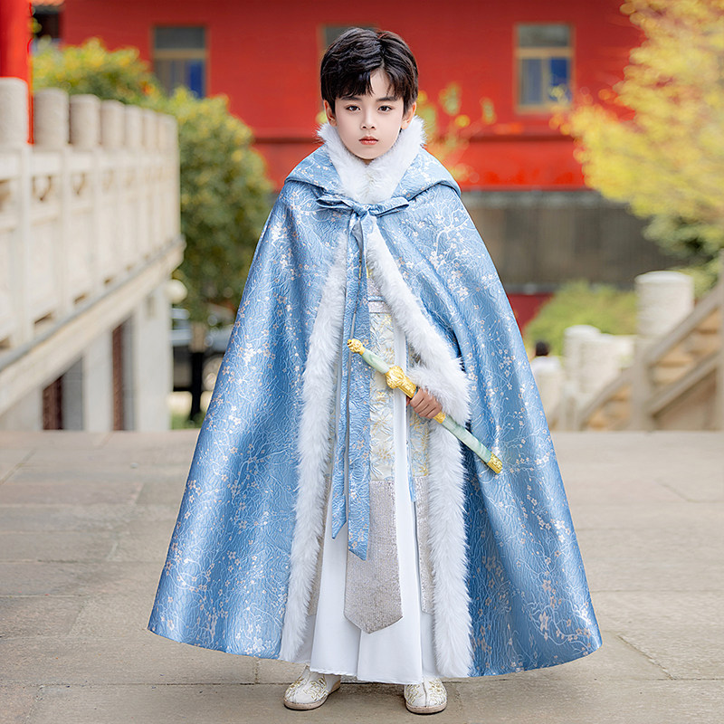 儿童披风斗篷冬季新款毛领连帽中国风保暖加厚古风男童汉服大氅