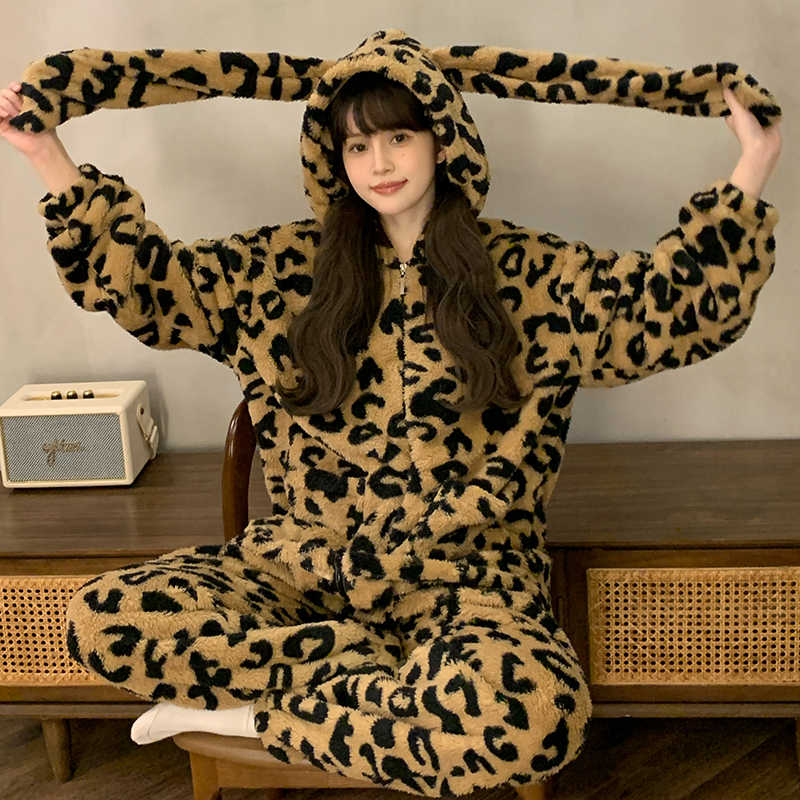 豹纹高级感珊瑚绒睡衣女款秋冬季