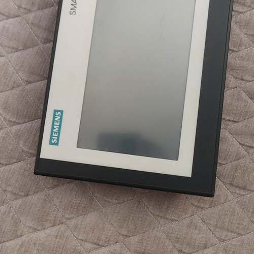 可维修西门子触摸屏 700 lE V3 有30个左右吧，议价