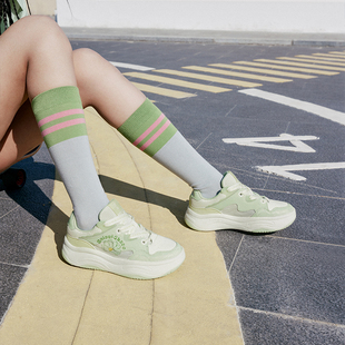 乔丹质燥雪糕鞋女2025秋季轻便透气运动休闲板鞋女鞋QDL052252520