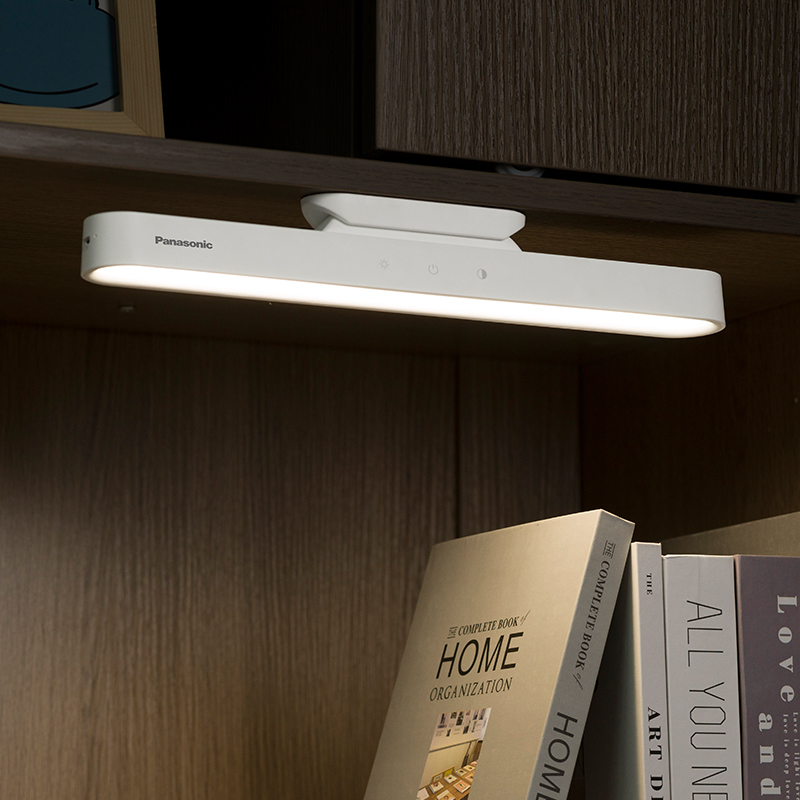 松下台灯学习专用 宿舍灯学生寝室卧室正品床头灯磁吸护眼酷毙灯