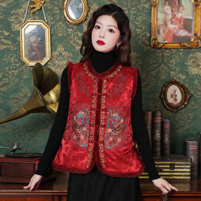 新中式盘扣刺绣加棉马甲女秋冬新款国风复古加厚坎肩马夹妈妈外套
