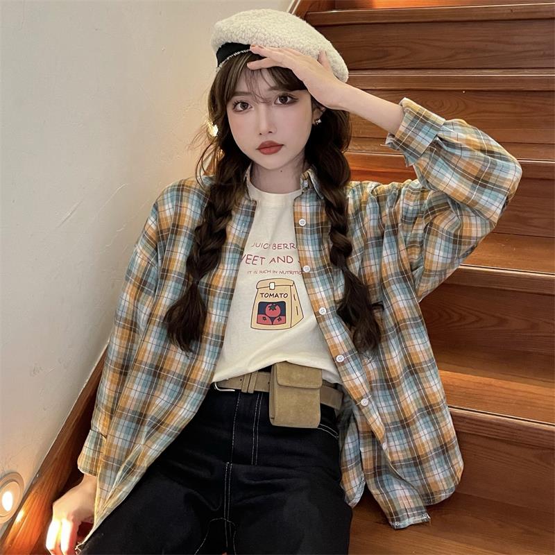 Real shot / real Korean loose and versatile plaid shirt + printed T-shirt two piece set