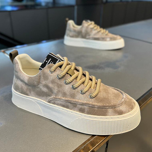 【大码男鞋三利泰透气休闲板鞋】