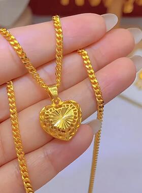 项链女黄金色爱心吊坠不