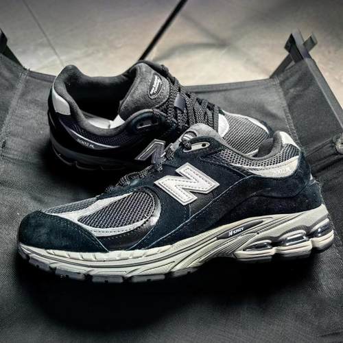 NewBalanceNB2024R系列跑步鞋