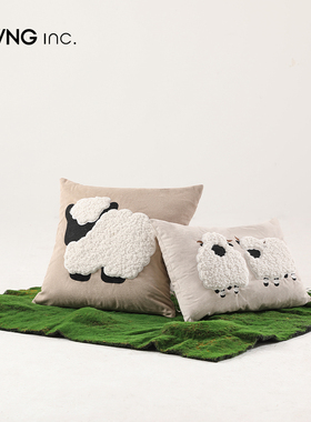 LIVING inc.牧场 黑脸羊可爱卡通客厅沙发抱枕儿童卧室床上靠垫枕