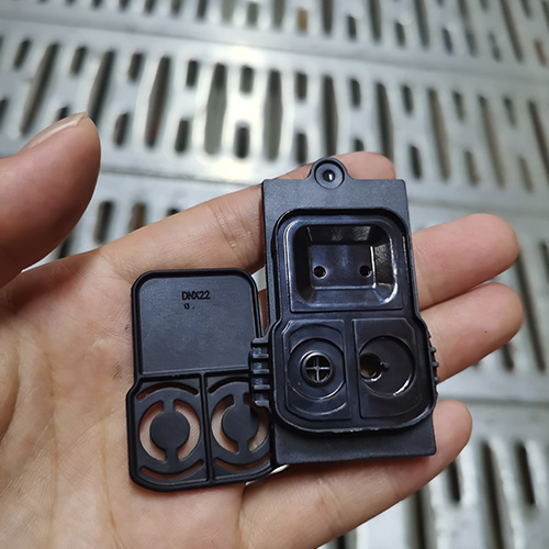 潍柴动力尿素泵中心库原装