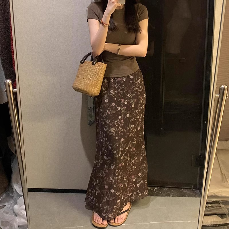 法式复古碎花半身裙女夏季新款大码胖mm梨形身材高腰显瘦a字长裙