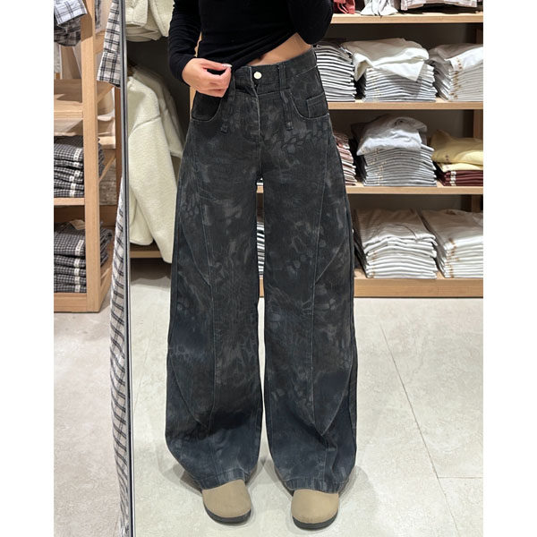 黑灰色印花加绒牛仔裤女秋冬新款小众设计感工装阔腿裤美式弯刀裤