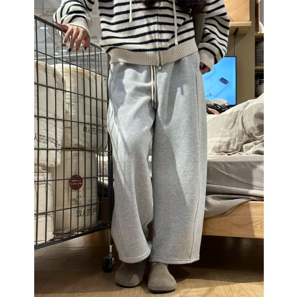 秋冬加绒加厚阔腿运动休闲裤女胖妹妹大码梨形身材高腰九分奶奶裤