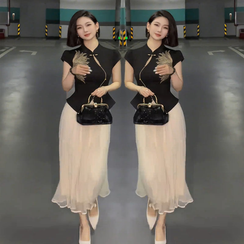 立领盘口无袖修身上衣+半身裙女