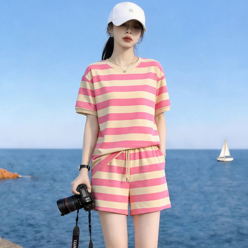 粉色条纹短袖短裤休闲运动套装女
