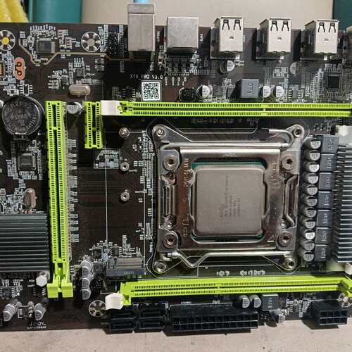 X79 PRO V3.0主板E5-2660v2处理器，