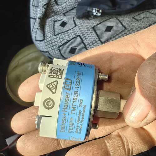 E+H温度变送器 TMT182B-1223/101