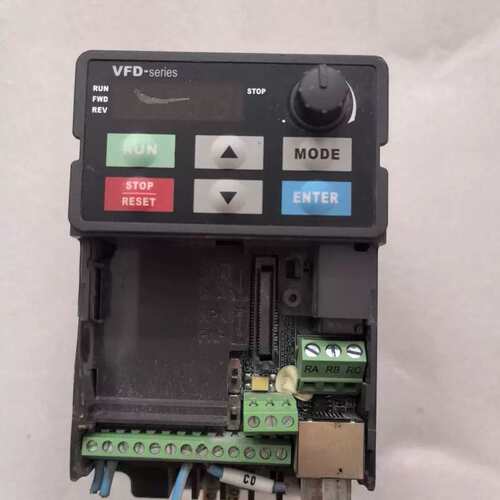 台达变频器VFD007E43A，0.75KW 品，功能包